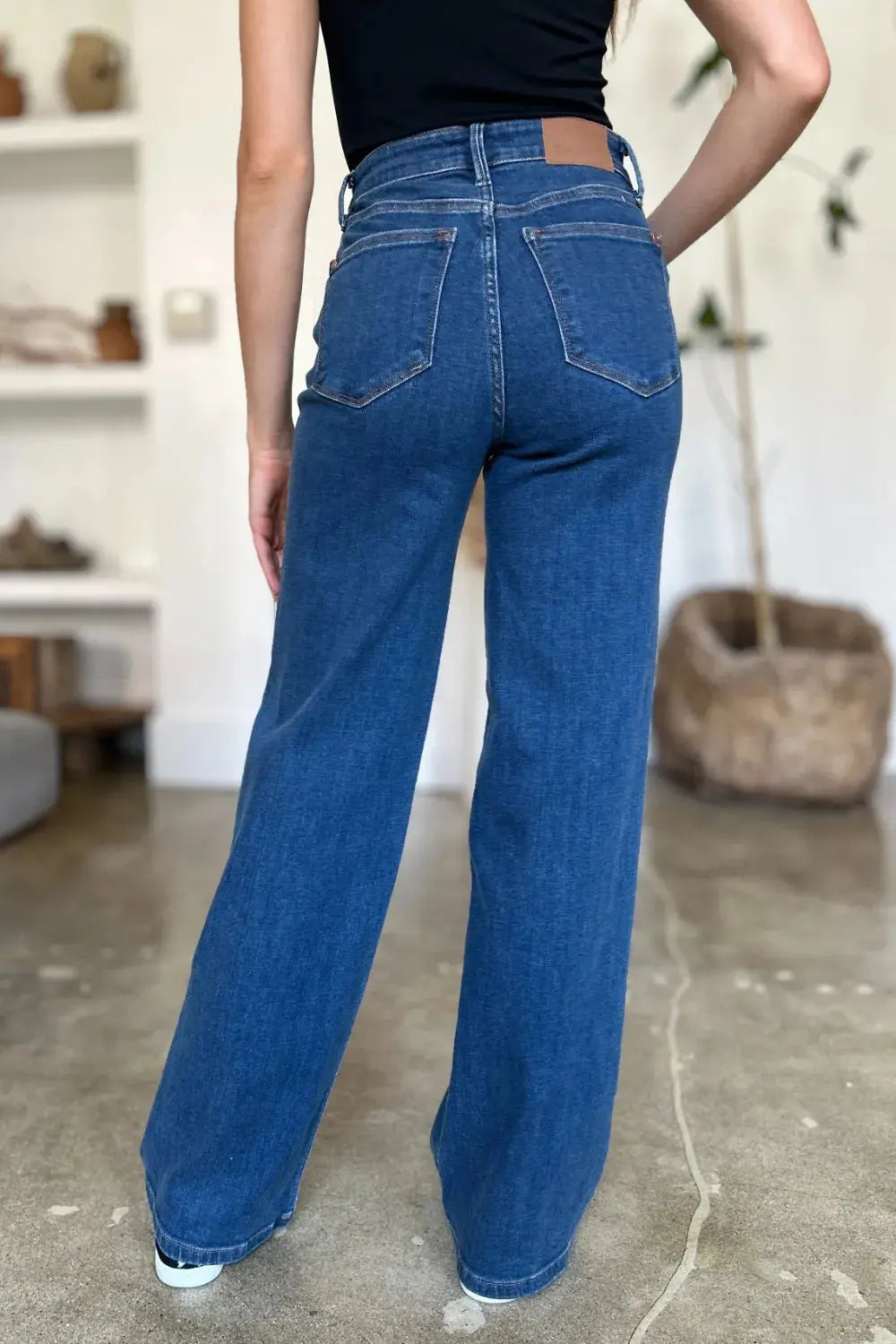 Judy Blue Jeans Full Size High Rise Straight Trendsi